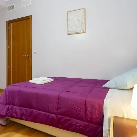 Apartamento Con Patio En El Centro De Apartment *