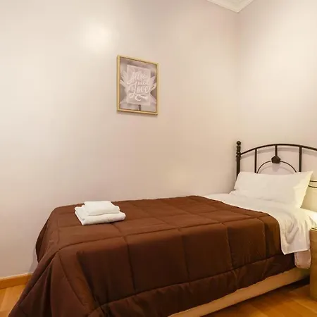 Apartamento Con Patio En El Centro De Apartment Cadiz