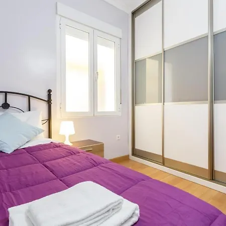 Apartamento Con Patio En El Centro De Apartment *